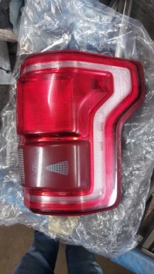 Лампа задняя правая f150 led blis фото №1