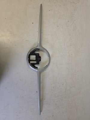 Решётка радиатора решётка радиатора молдинг mercedes b klasa рестайлинг  w246 a2478884501 фото №1