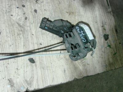 Замок p задняя carens iii 2.0 crdi 81420-1d010 фото №1