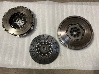 Mazda cx-5 колесо двомасовий зчеплення 2.2 дизель rok 2017 mazda 6 mazda 3 фото №1