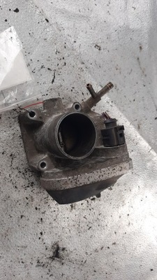 Дросельна заслінка skoda fabia 1.4b 01r фото №1