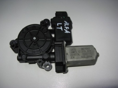 Моторчик скло лівий задня alfa romeo giulietta фото №1