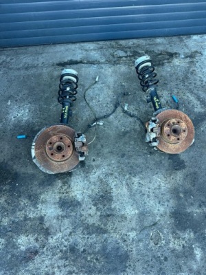 Bmw e84 амортизаторна стійка лівий перед правий перед 2.0d фото №1