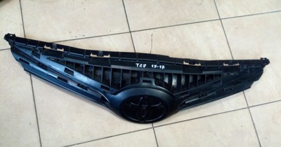 Решётка радиатора решётка радиатора toyota avensis t27 lift. oryg. фото №1