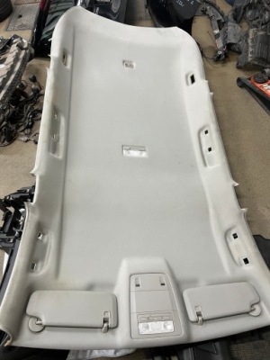 Потолок opel insignia a kombi нет połamana. фото №1