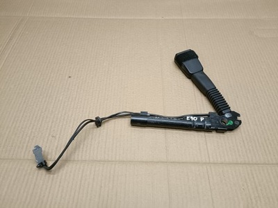 Bmw e90 lift натягувач pas перед правий фото №1