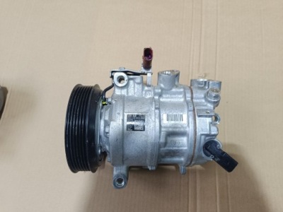 Компрессор кондиционера 8w0816803 audi фото №1