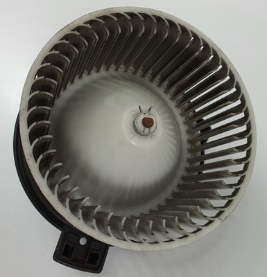 Вентилятор повітродувка mazda 2 dy gj8aa026b7 europa фото №1