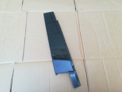 Декоративна молдинг стійка перед праве двері mb gla ii glb 247 21- фото №1