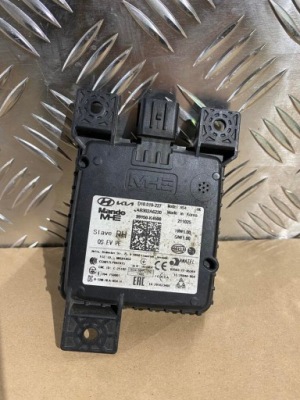 Hyundai kona ev датчик поперечина движения правый 99150-k4500 фото №1