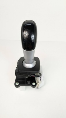 Alfa romeo giulia 2019 кулиса переключения передач / верхний фото №1