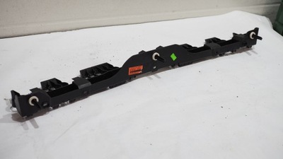 Напрямна середній бампера задня renault clio v hb фото №1