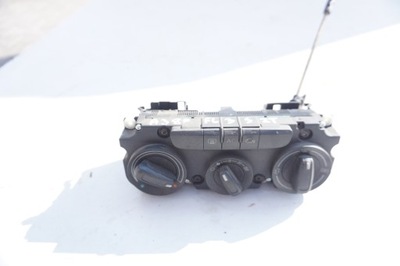 Панель обдув audi a3 8p fl 3c2820045a фото №1