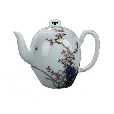 Chińska porcelana z Jingdezhen misternie wykonana