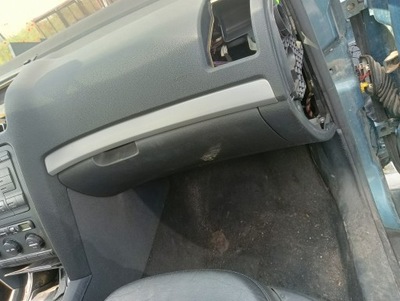 Skoda octavia ii бардачок пасажира фото №1