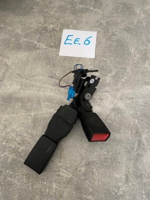 Mercedes w213 защёлки поперечина a2138600669 фото №1