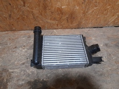 Радіатор інтеркулер 144965154r фото №1