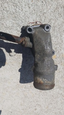 Scarnia r коліно патрубок wody двигуна фото №1