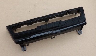 Bmw f45 рамка защита панель радио 9312393 фото №1