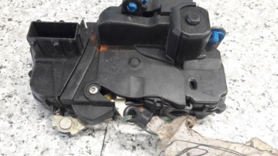 Замок дверь правый перед citroen berlingo фото №1