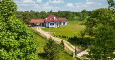 Dom, Michałki, Kozłowo (gm.), 417 m²