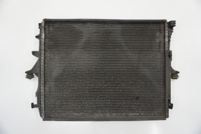 Audi q7 4l радиатор wody 3.0tdi фото №1