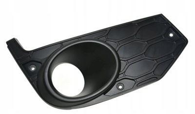 Iveco daily 2014 рамка заглушка протитуманної фари права фото №1