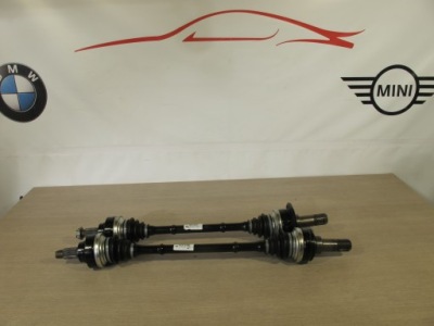 Приводной вал задний  bmw f20 f30 f32 f36 7640260 7640261 фото №1