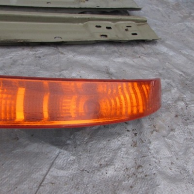 Renault оригінальний номер 8200007030 поворотник фото №1