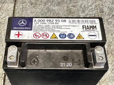 Аккумулятор mercedes-benz оригинальный номер a0009829508 фото №1