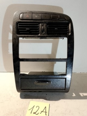 Toyota avensis t22 55412-20700 рамка радіо панель фото №1