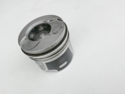 Peugeot 207 c3 1,4hdi поршень оригінал фото №1