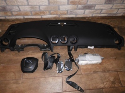 Audi a4 кабріолет  8h панель  + 2 x подушка безпеки + 2 x ремінь фото №1