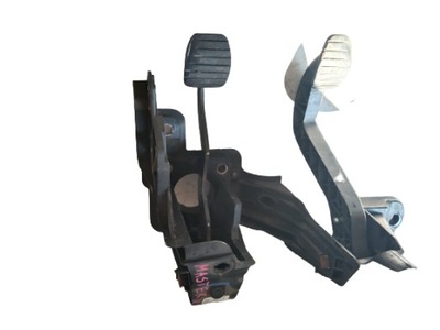 Master iii 2.3 педаль гальма зчеплення 8200672233 фото №1