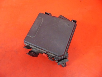 Renault zoe 12- корпус коробка запобіжників фото №1