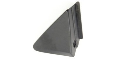 Renault zoe заглушка треугольник крыла левая фото №1