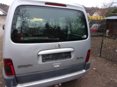 Кришка багажника задня задня - citroen berlingo i 1 фото №1