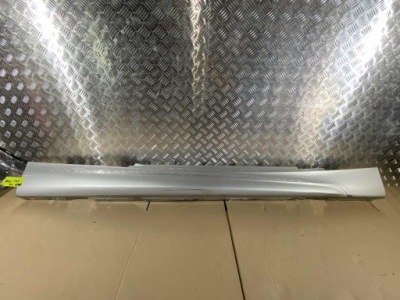 Bmw e87 молдинг поріг накладка поріг 871104782 фото №1