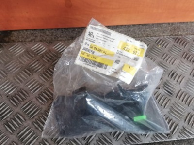 Права підпірка захист верхнього поперечина skoda fabia 3 6v0807723 фото №1