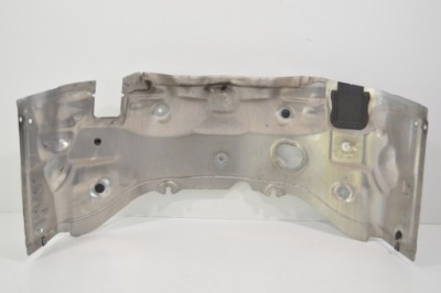 Перегородка захист перегородка mercedes w204 c klasa 2042680555 фото №1