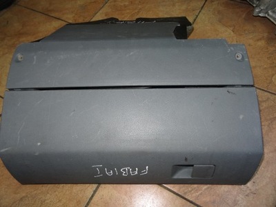 Fabia i бардачок пасажира фото №1