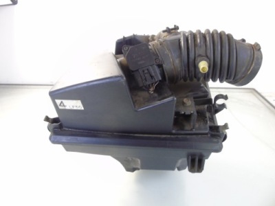 Корпус фильтра воздуха mazda 5 i 2.0 16v 4lf50 фото №1