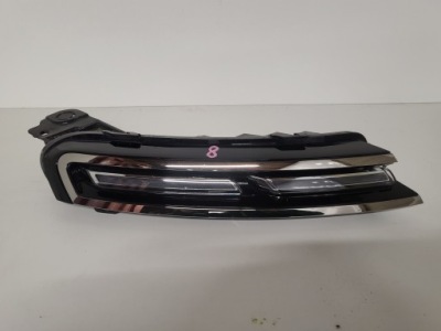 Citroen c5 aircross лампа drl правый перед 9818005080 фото №1