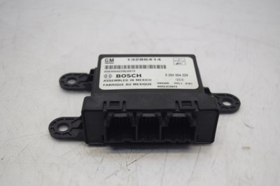 Opel zafira b модуль парковки pdc13286414 фото №1