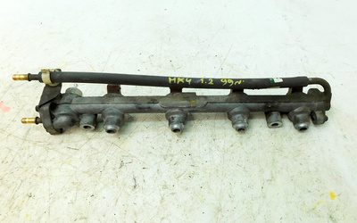 Ford fiesta mk4 1.2 98r молдинг впрыскная фото №1