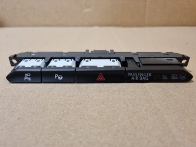 Vw arteon панель кнопки pdc камера park assist 3g0927132j фото №1