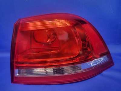 Лампа правый задняя vw touareg ii фото №1