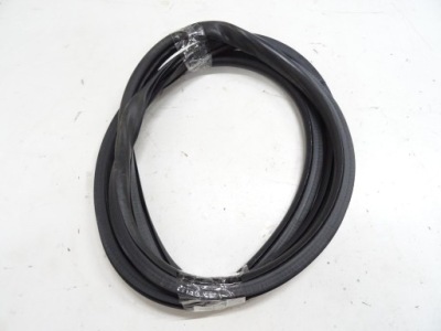 Chevrolet cruze hb прокладка дверь правый перед фото №1