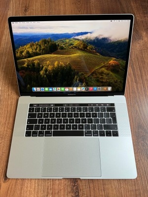 Laptop MacBook Pro 15 i7-8850H 32GB 512GB A1990 Silver 2019 5K FV