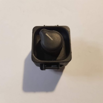 Mercedes переключатель регулировки зеркал 1298200610 oryg фото №1